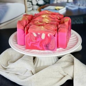 3 PINK AND RED HANDMADE ARTISAN SOAP BARS: LOVING YOU